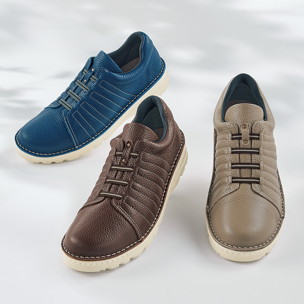 ゴム紐の撥水4Eコンフォートスリップオン