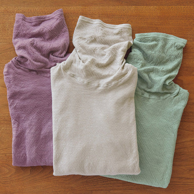 二重天竺タートルネック