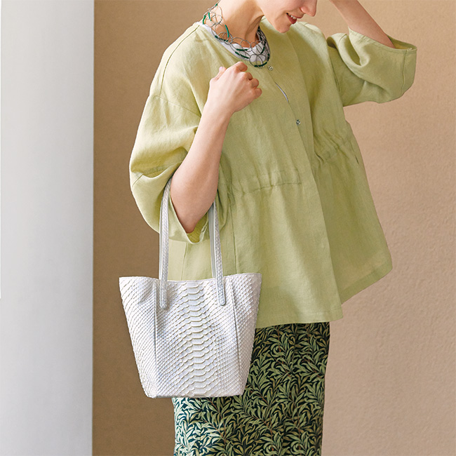 パイソンレザー･トートバッグ