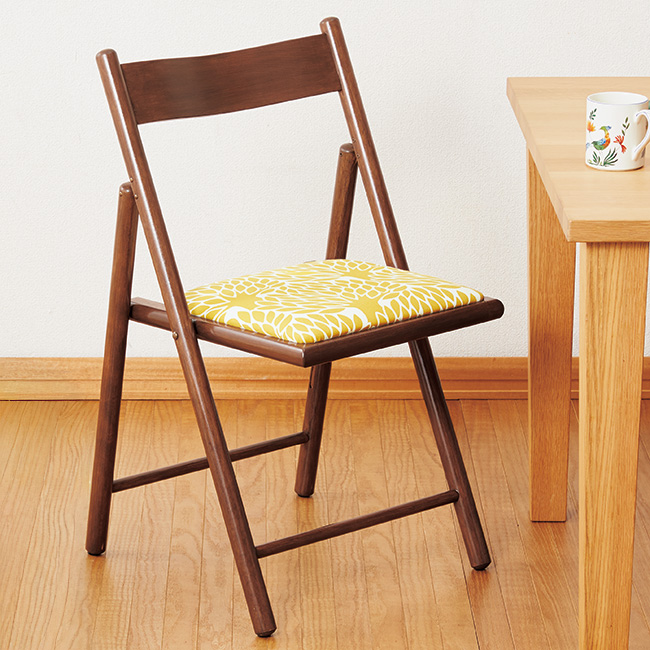 フォールディングチェア