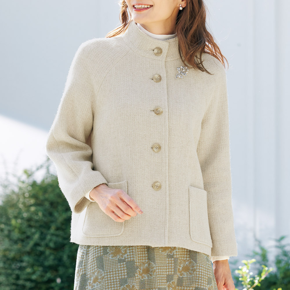 ウール混のラグラン袖ジャケット