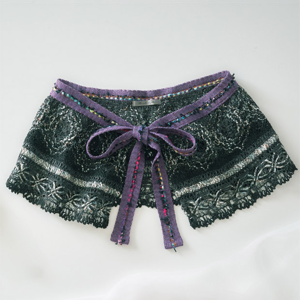 レースのサッシュベルト／肩当て