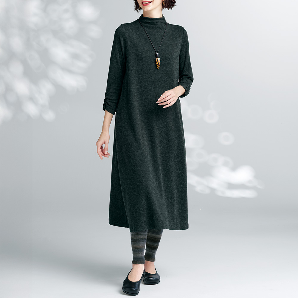 ウール混ポンチ･ボトルネックワンピース