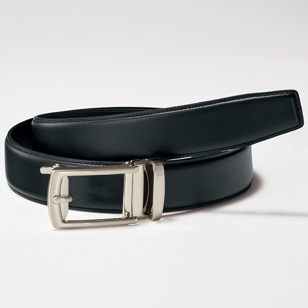 穴無しで微調整ができるフィットカーブベルト