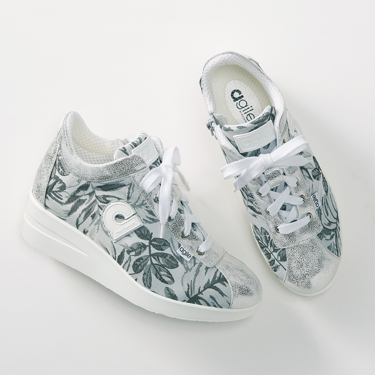 アージレ バイ ルコライン ボタニカルジャガードのハイソールスニーカー ライトアップオンラインストア