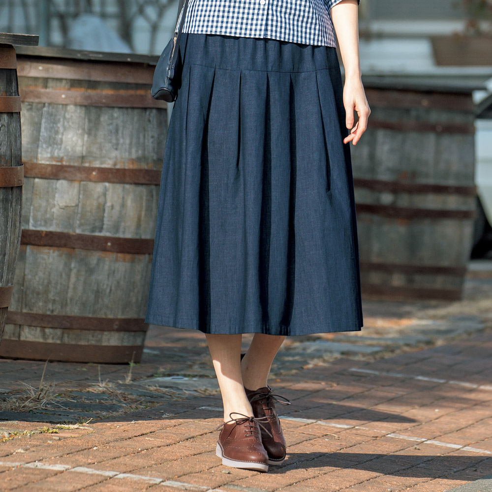 メダリオンレザースニーカー