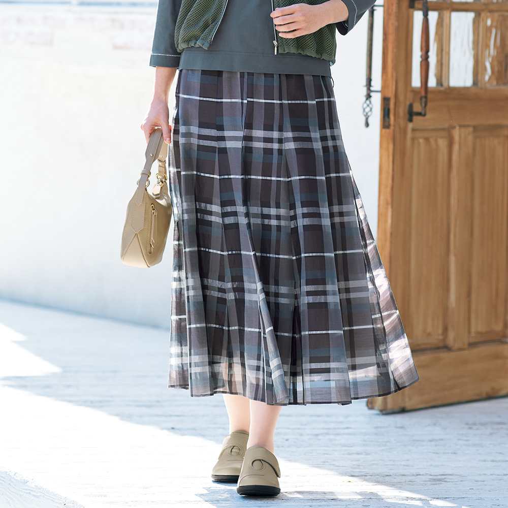 デザイン面ファスナーシューズ