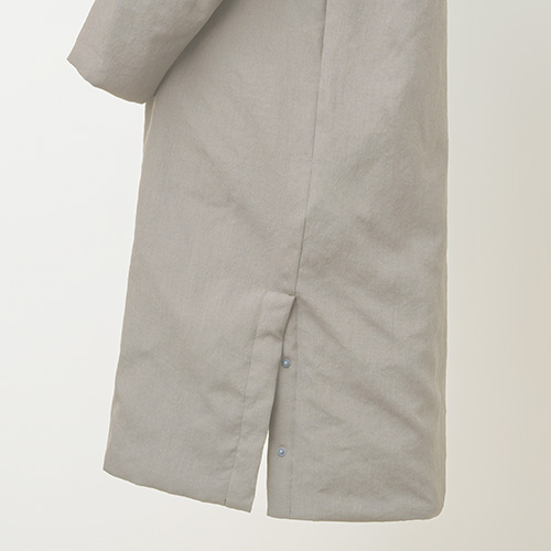 ナチュラルモードなロングダウンコート