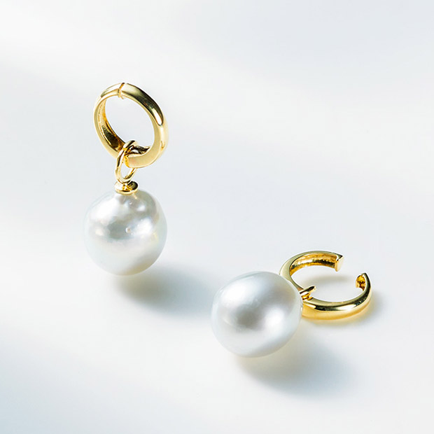 白蝶バロックパール･ピアリング