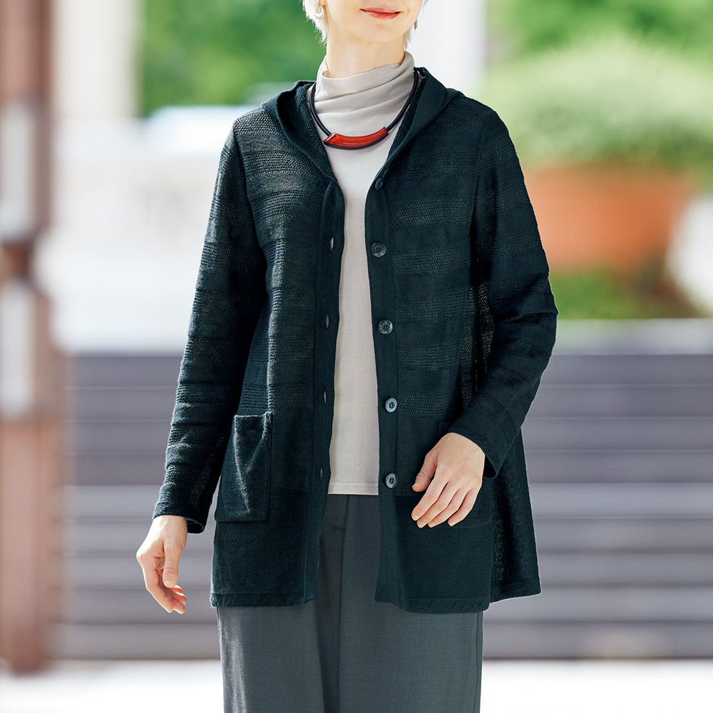 麻100％のライトニットパーカ