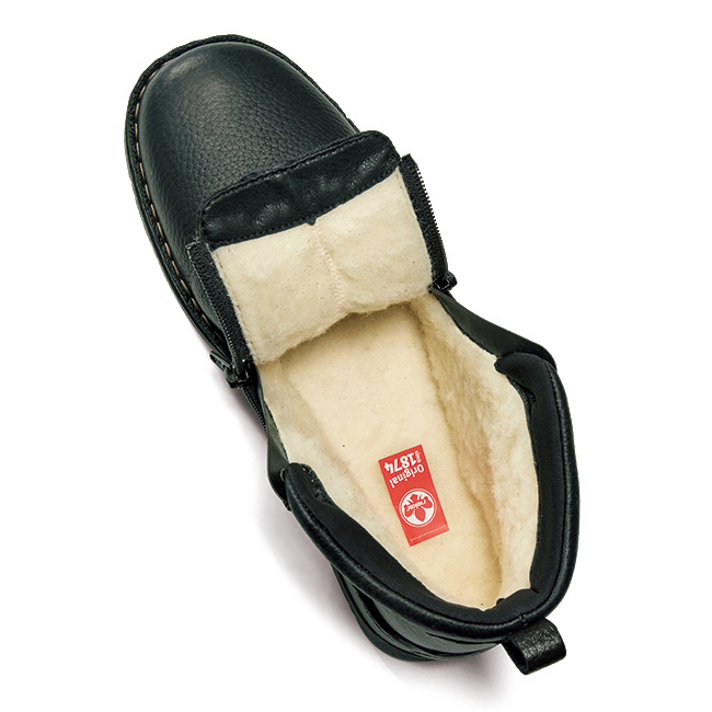 4E･シュリンクレザー使いのダブルファスナー内ボアブーツ