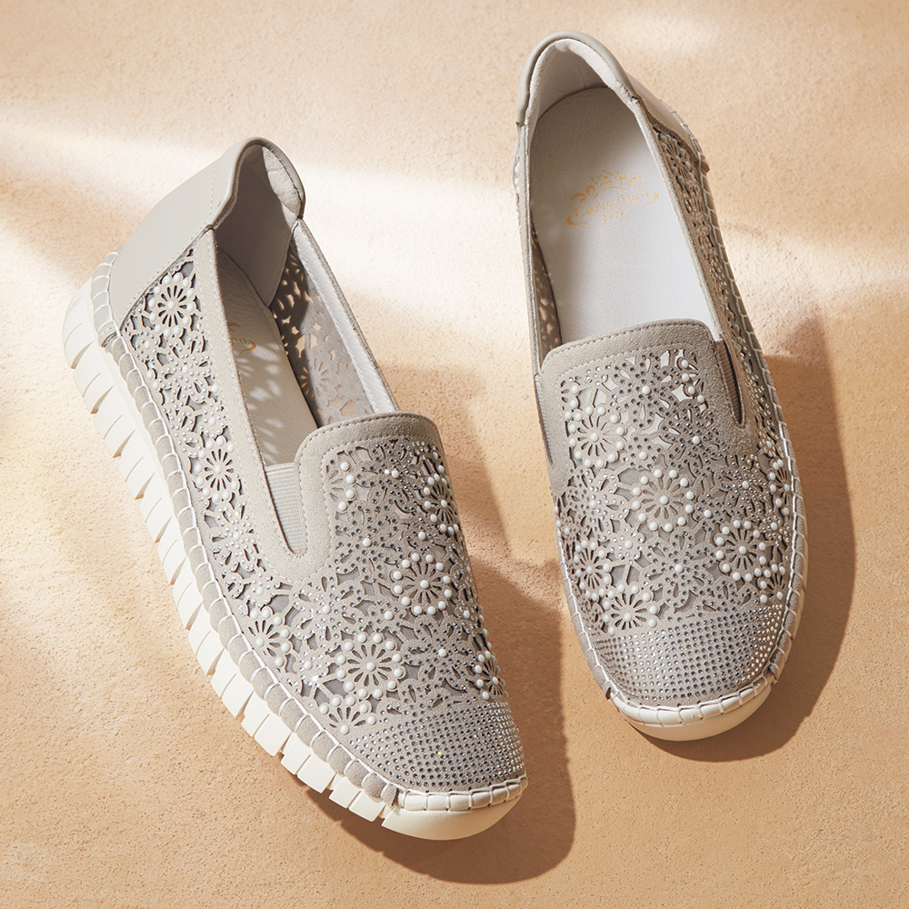 キラキラビジュー付きスリップオン