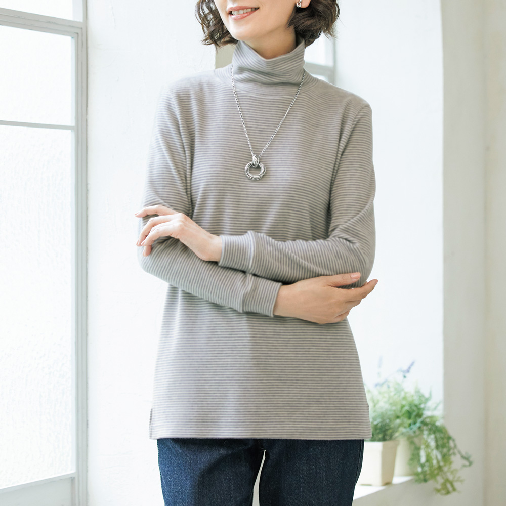 ソフトサーモαオフタートルプルオーバー／2色組