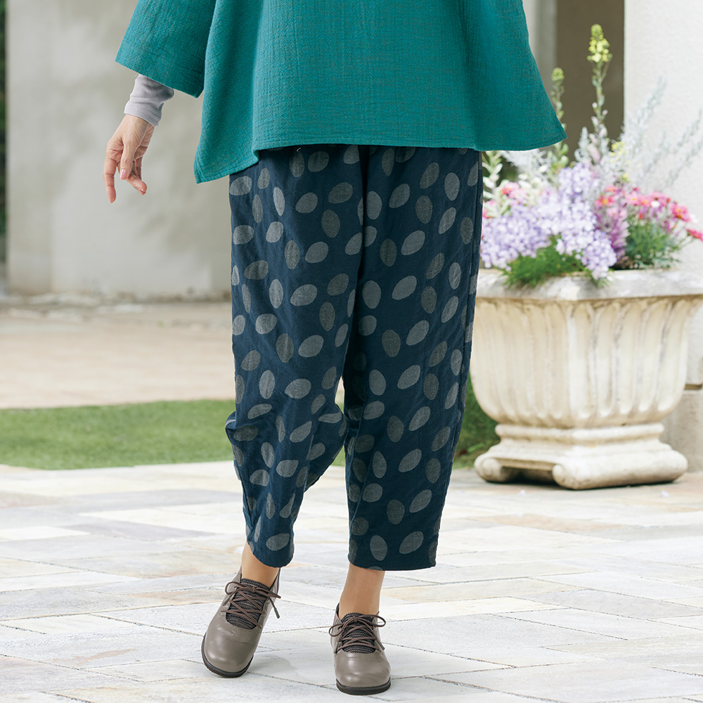 変わり水玉ジャカードパンツ