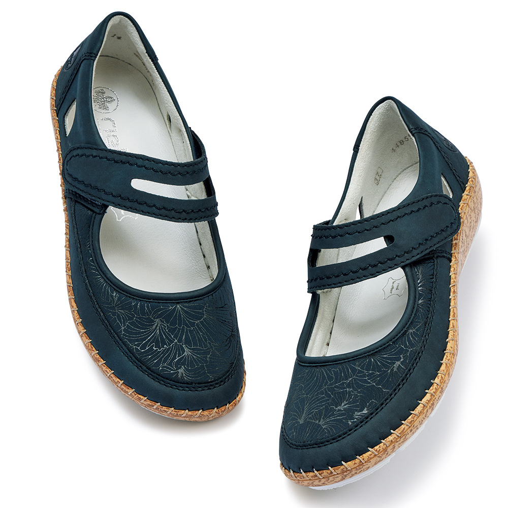 3E･ストラップシューズ