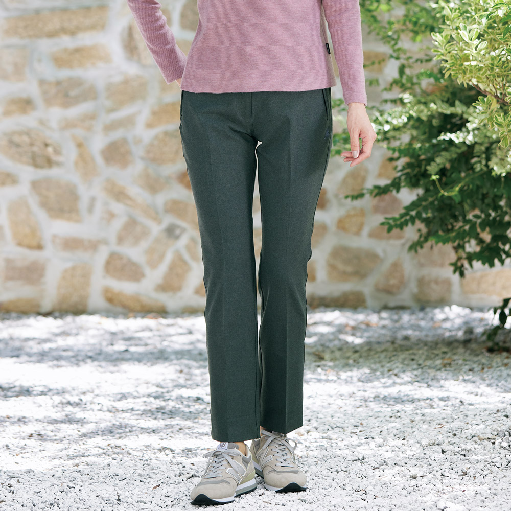 裏起毛ブーツカットパンツ