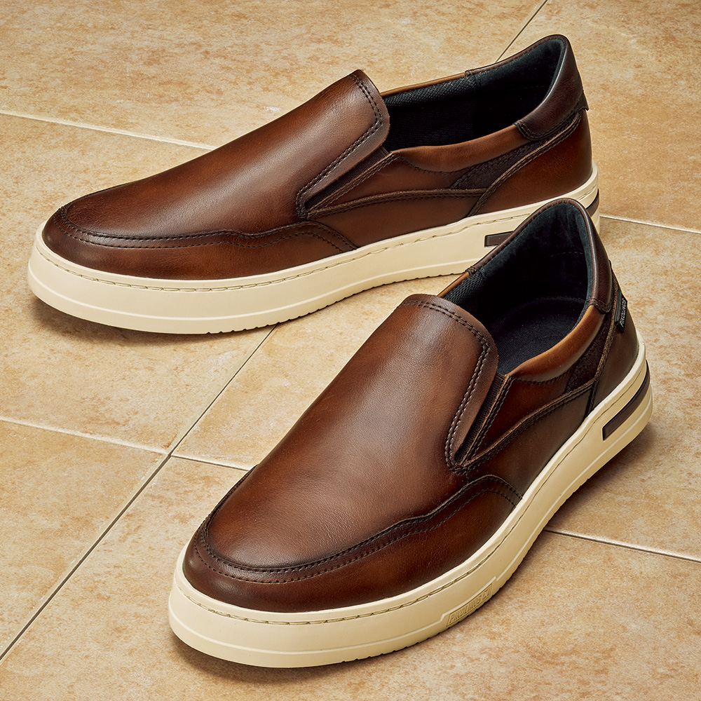 4Eアウトルシドレザー・スリップオン