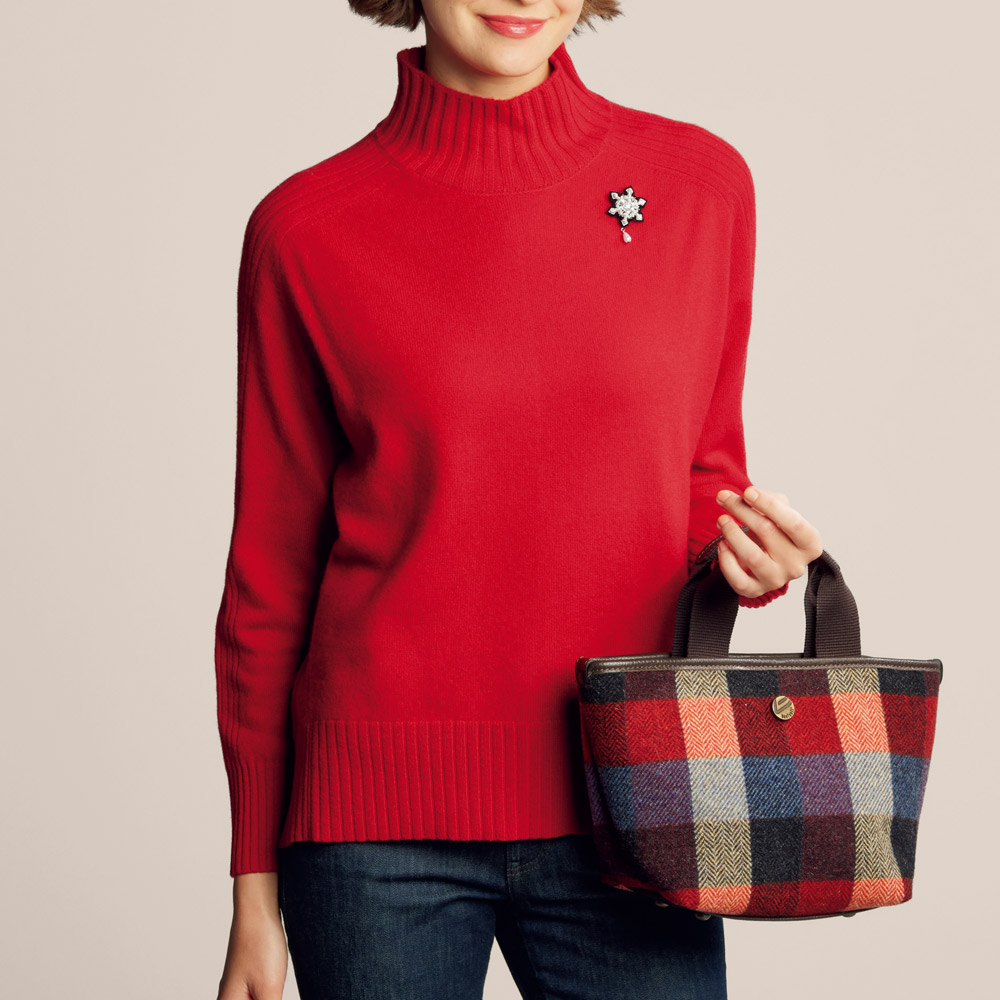 リブ使いカシミヤハイネックプルオーバー