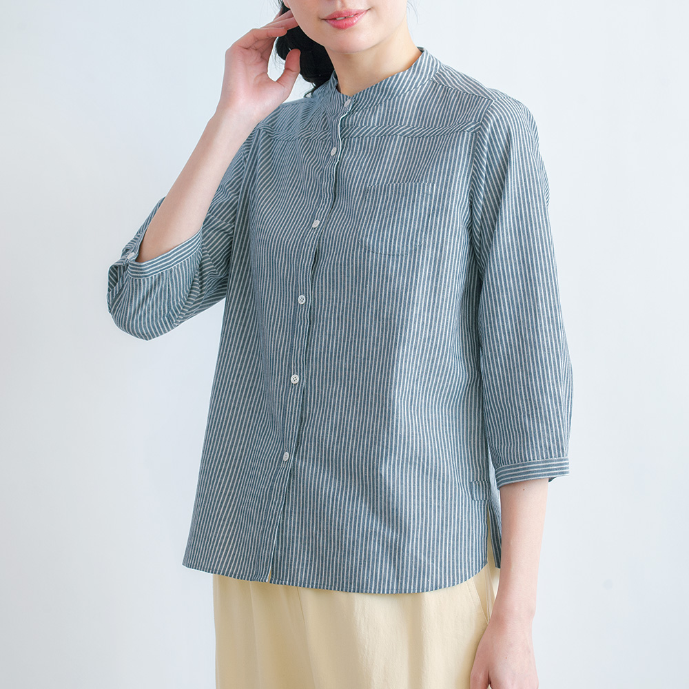 綿麻ストライプスタンドシャツ／当社限定モデル