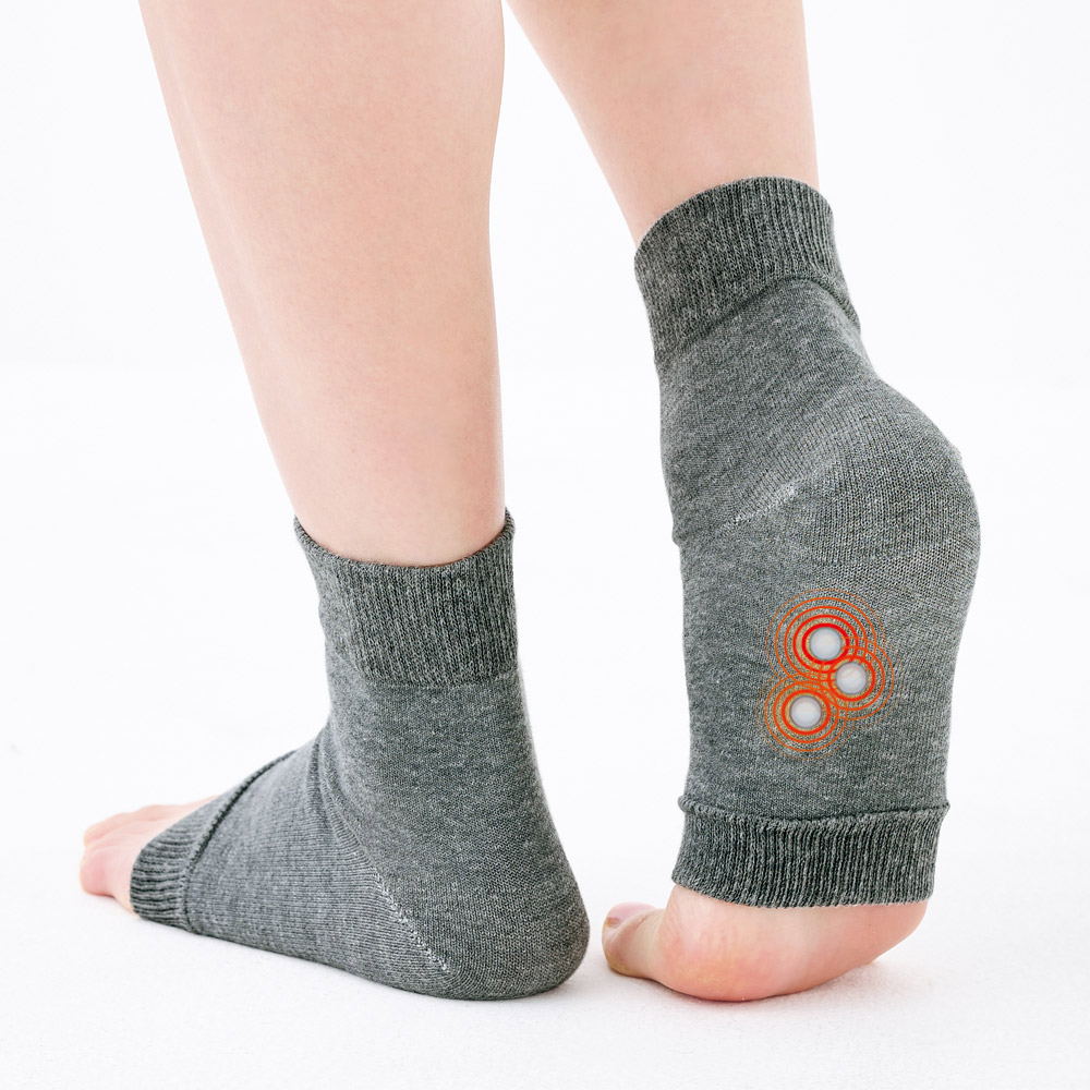 遠赤シルク磁気足裏サポーター／2足セット