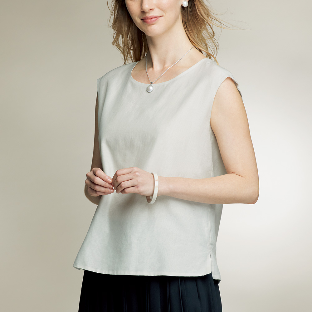 綿シルクフレンチ袖ブラウス