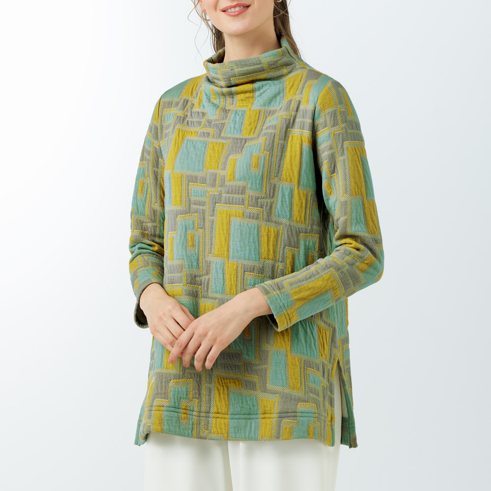 幾何学柄ジャカードプルオーバー