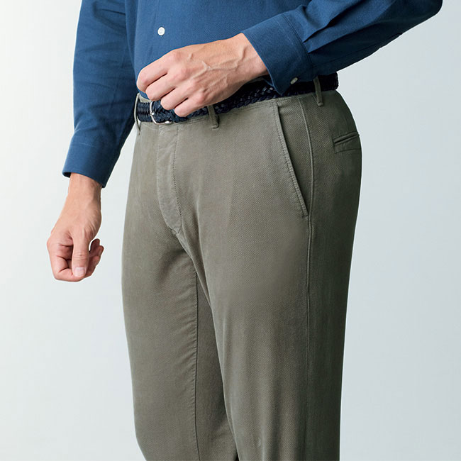 ダイヤゴナルベルベット製品染めストレッチパンツ／100