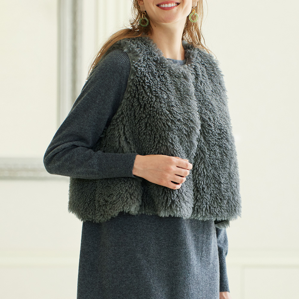 フェイクムートンリバーシブルベスト