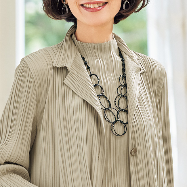 オニキスとブラックスピネルのネックレス