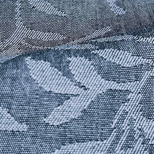 リーフ柄のジャカードブラウス