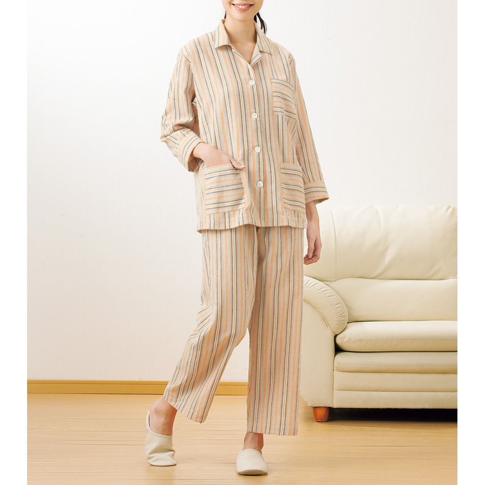 豊田式力織機で織った伊勢綿麻のパジャマ（婦人用）