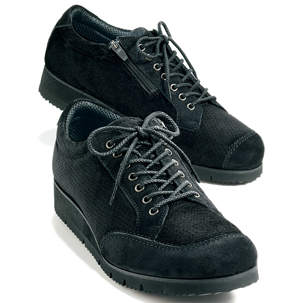 ゆったり5E･パンチングレザーコンフォートスニーカー