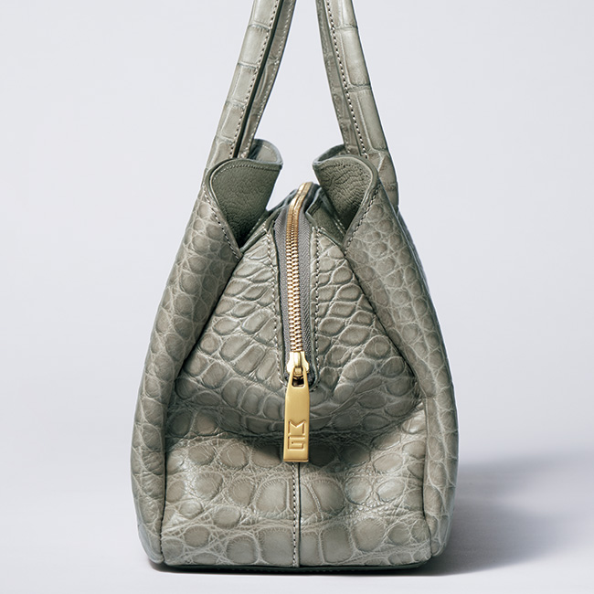 本ワニ革ハンドバッグ