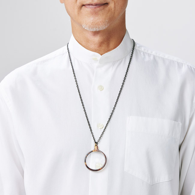 べっ甲のペンダントルーペ