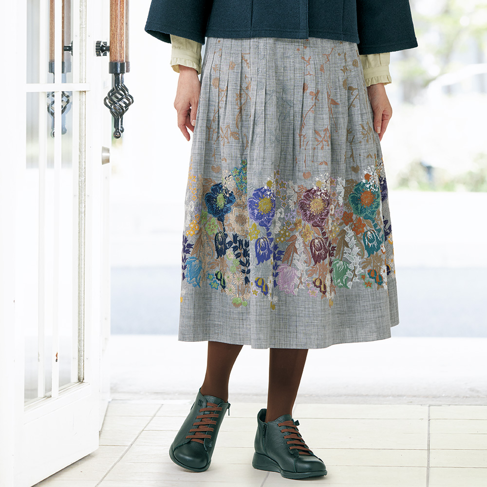 軽量ソールのエコレザースニーカー／内ボア付