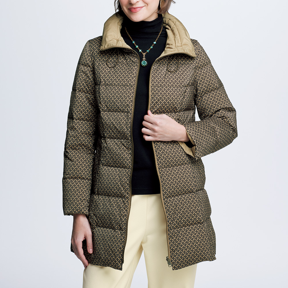 プリント使いリバーシブルダウンコート／当社限定