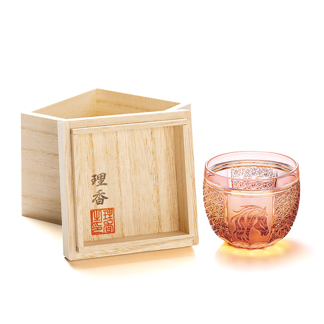 赤兎馬の切子・酒杯