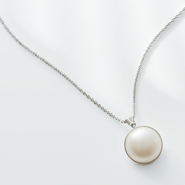 マベパールペンダント