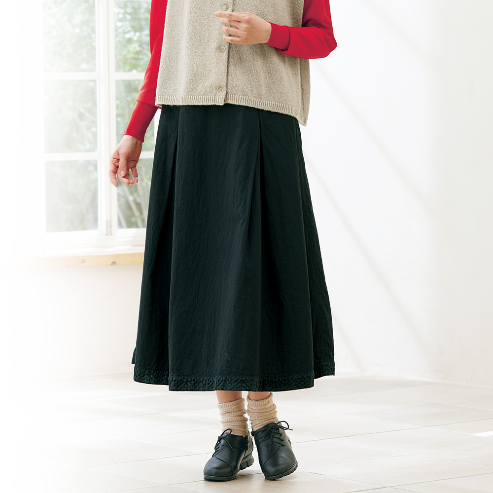 裾ジャカードデザインスカート