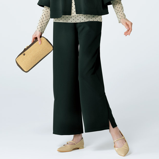 ベント入りセミワイドパンツ