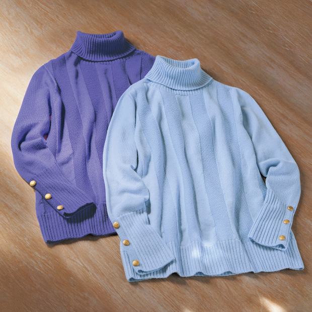 ボタン付き・タートルネックプルオーバー