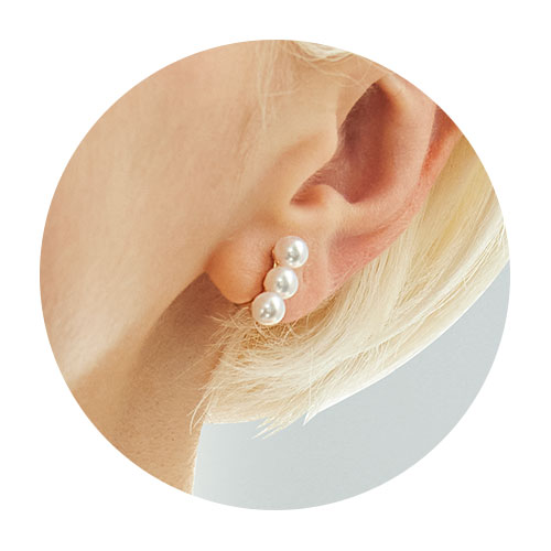 伊勢志摩産アコヤベビーパール3珠イヤリング