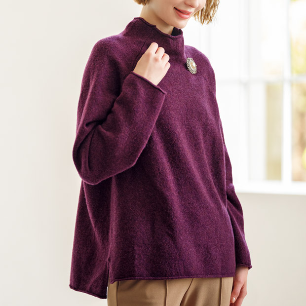 ボトルネックプルオーバー