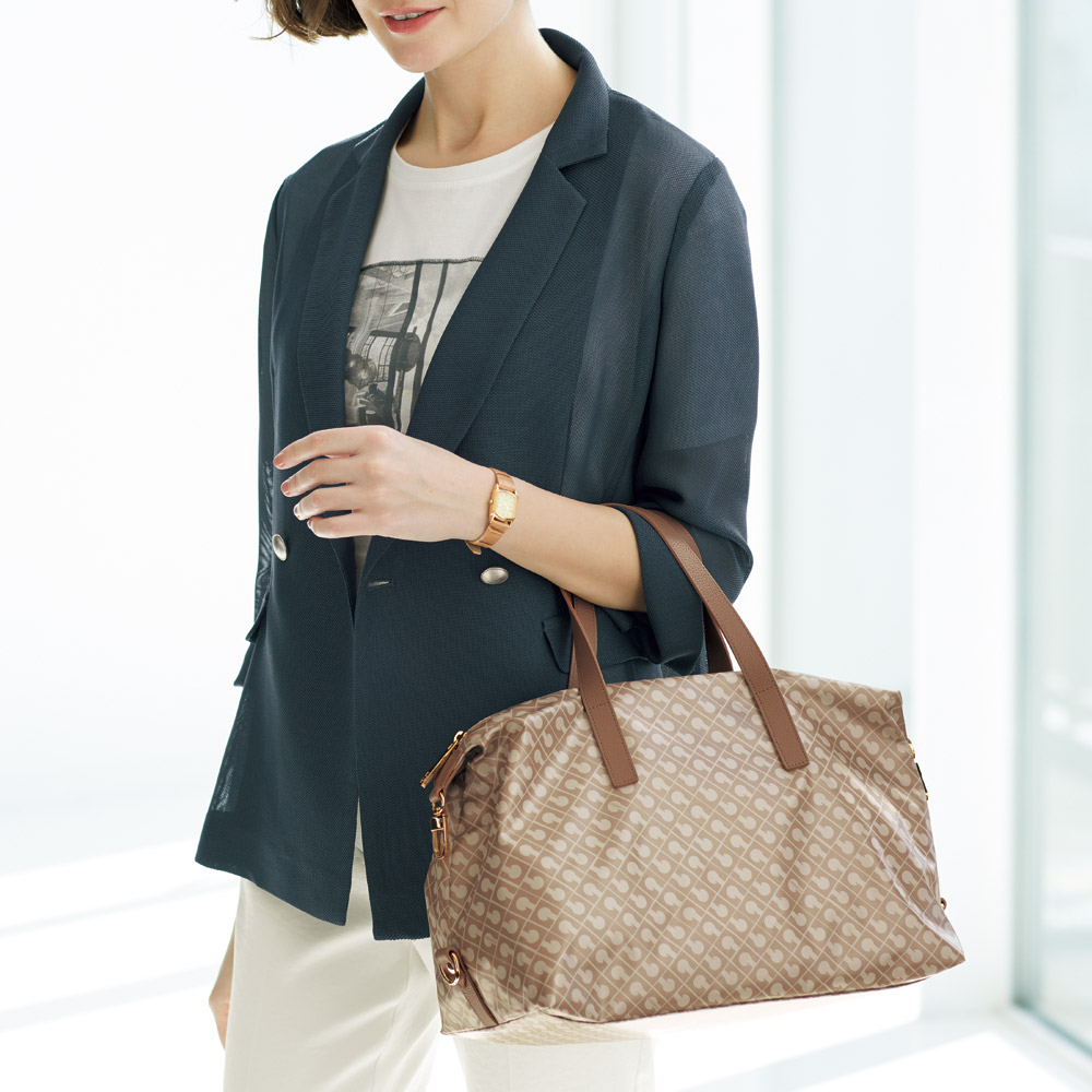 ボストンバッグ