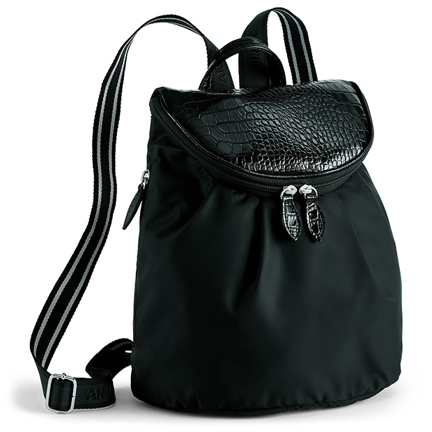 クロコ型押し使いナイロンリュック