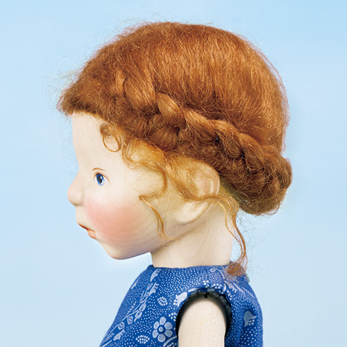 うさぎとお散歩する女の子