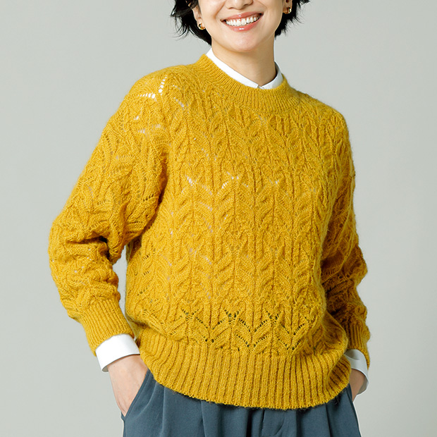 モヘヤ混･透かし編みプルオーバー