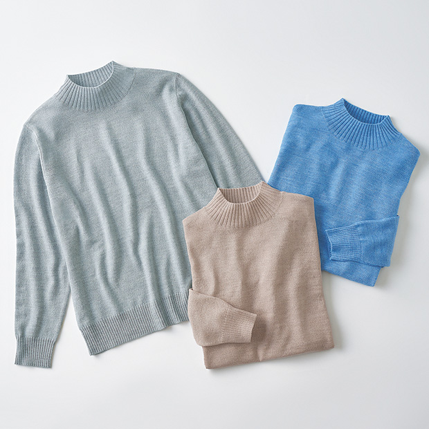洗えるウールのハイネックプルオーバー