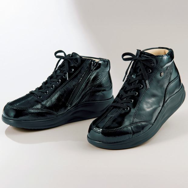 4E･ファスナー付きハイカットスニーカー