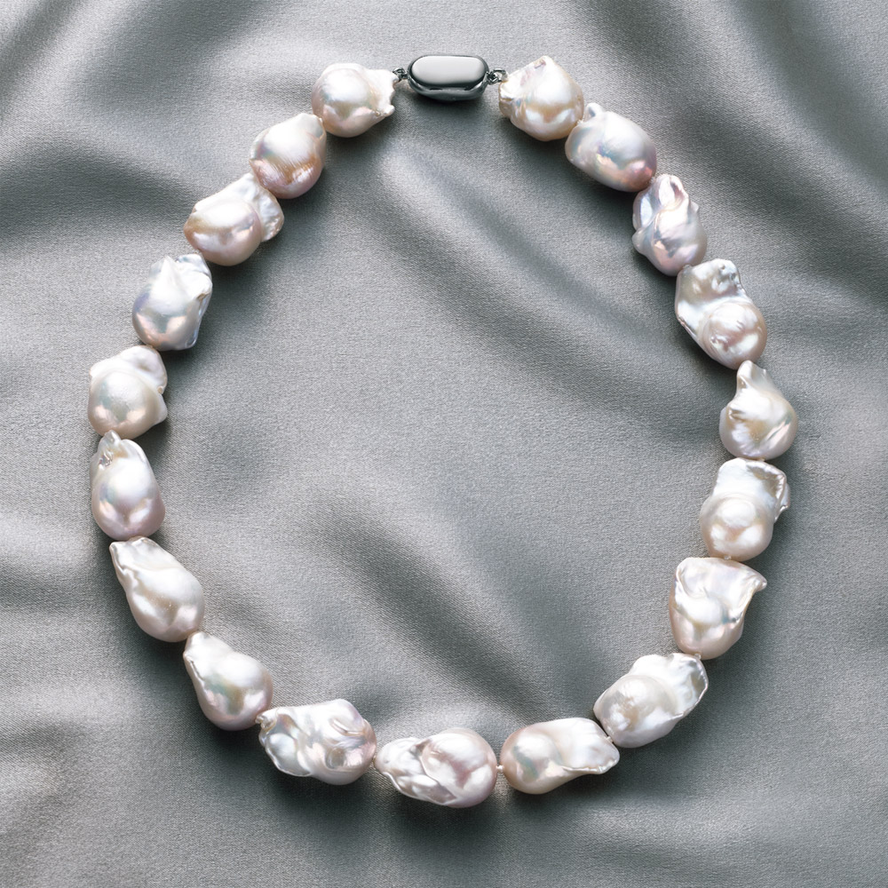 オイスターシェイプ･淡水バロックパールネックレス
